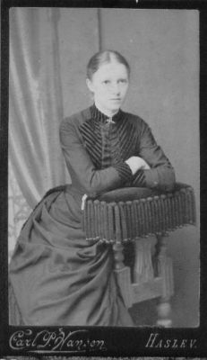 Marie Jensen ca. 1885
Fra Egnsarkivets gemmer.
